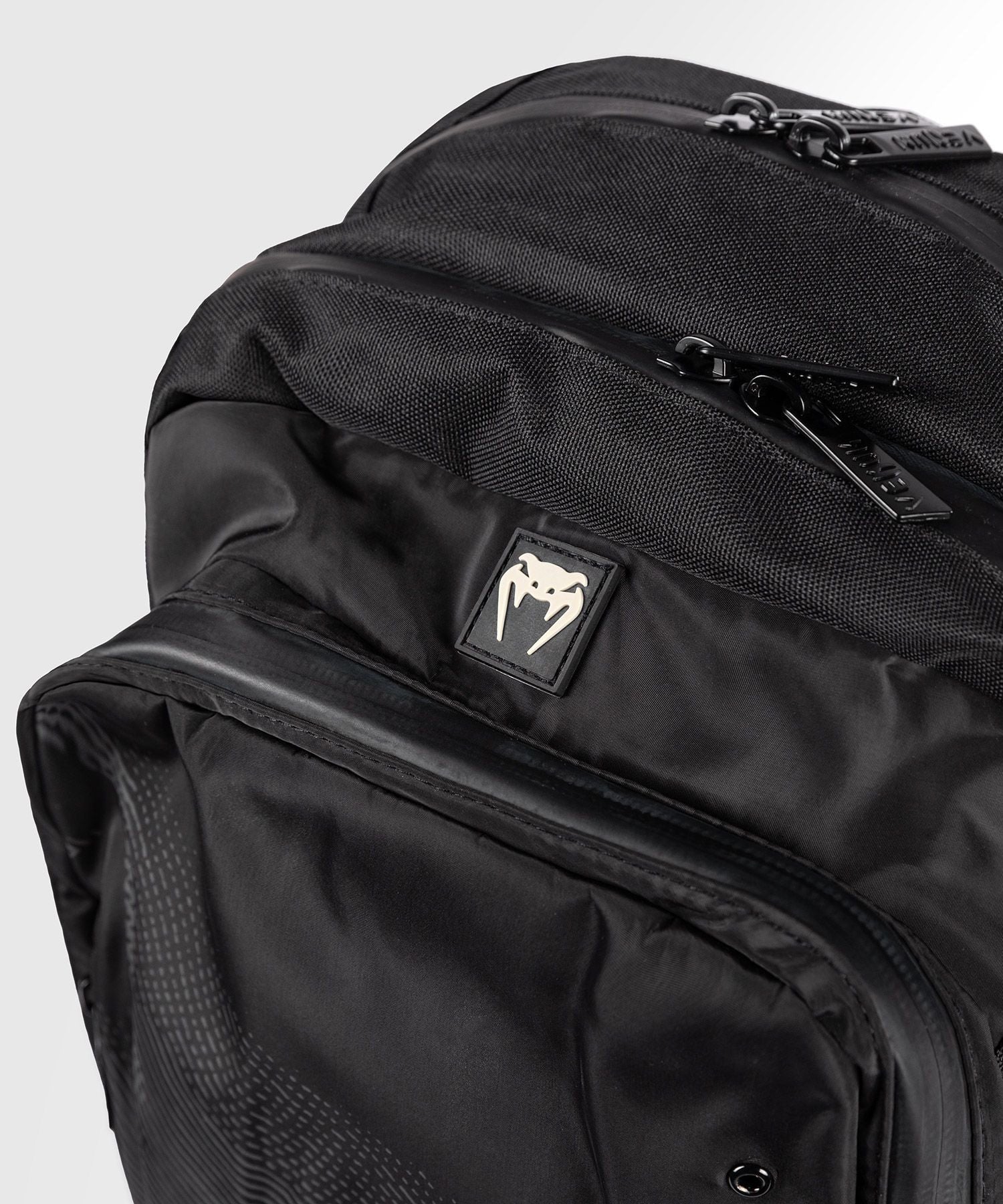 Venum Shockwave Backpack Black - The Fight Club