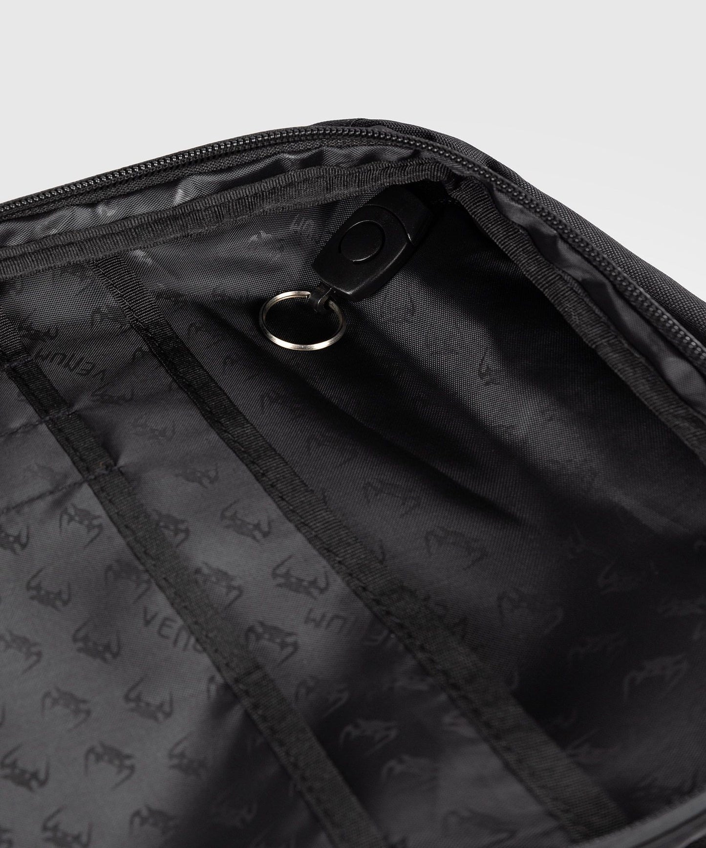 Venum Shockwave Backpack Black - The Fight Club