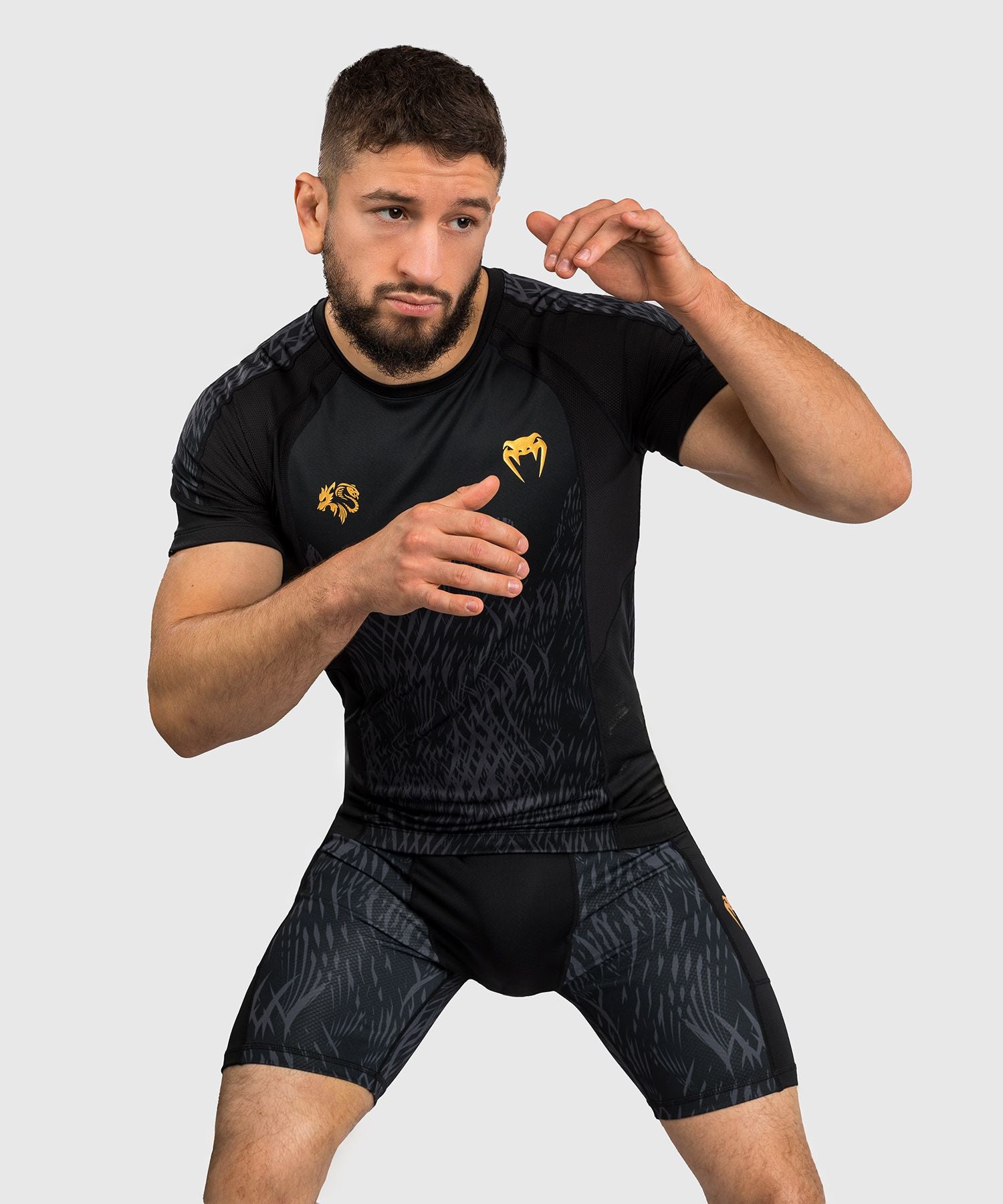 Venum x Chimaev Wild Borz Rash Guard Black/Grey - The Fight Club