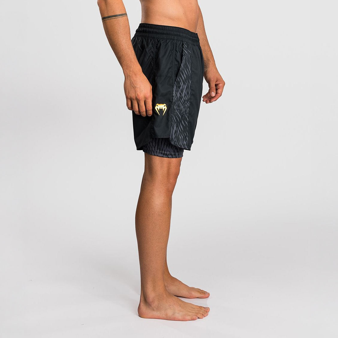 Venum x Chimaev Training Shorts Black/Grey - The Fight Club