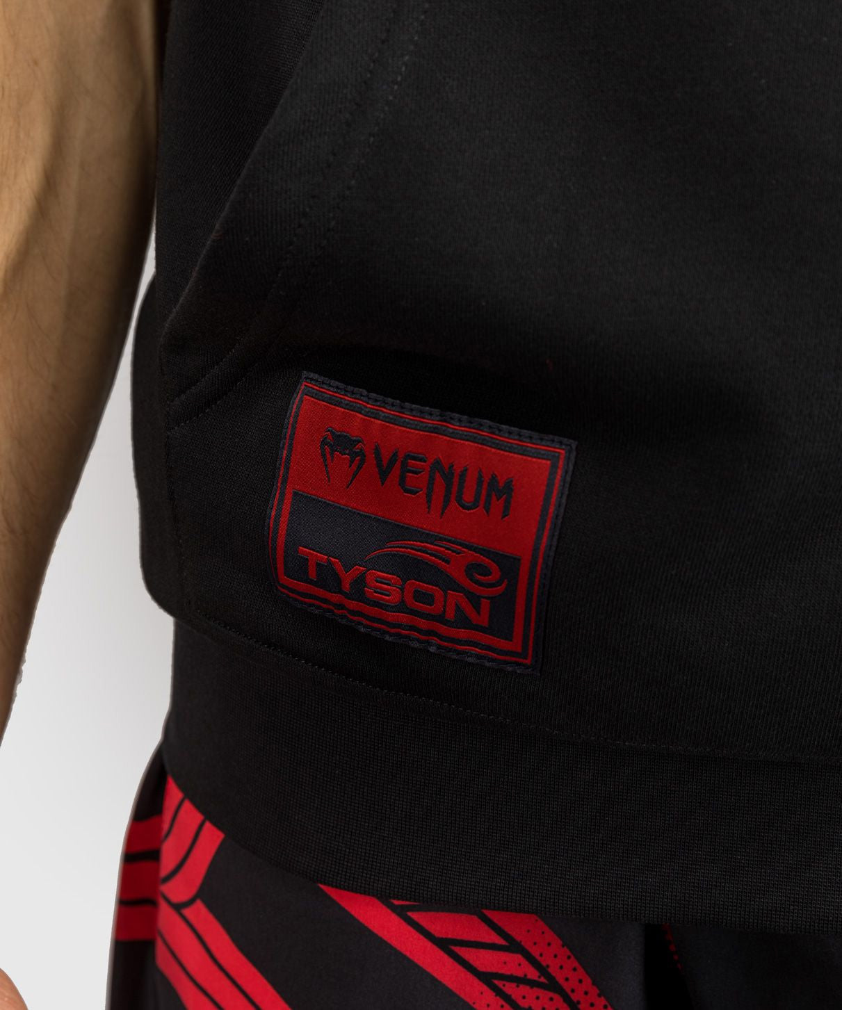 Venum x Mike Tyson Tiger Sleeveless Hoodie Deep Black/Intense Red - The Fight Club