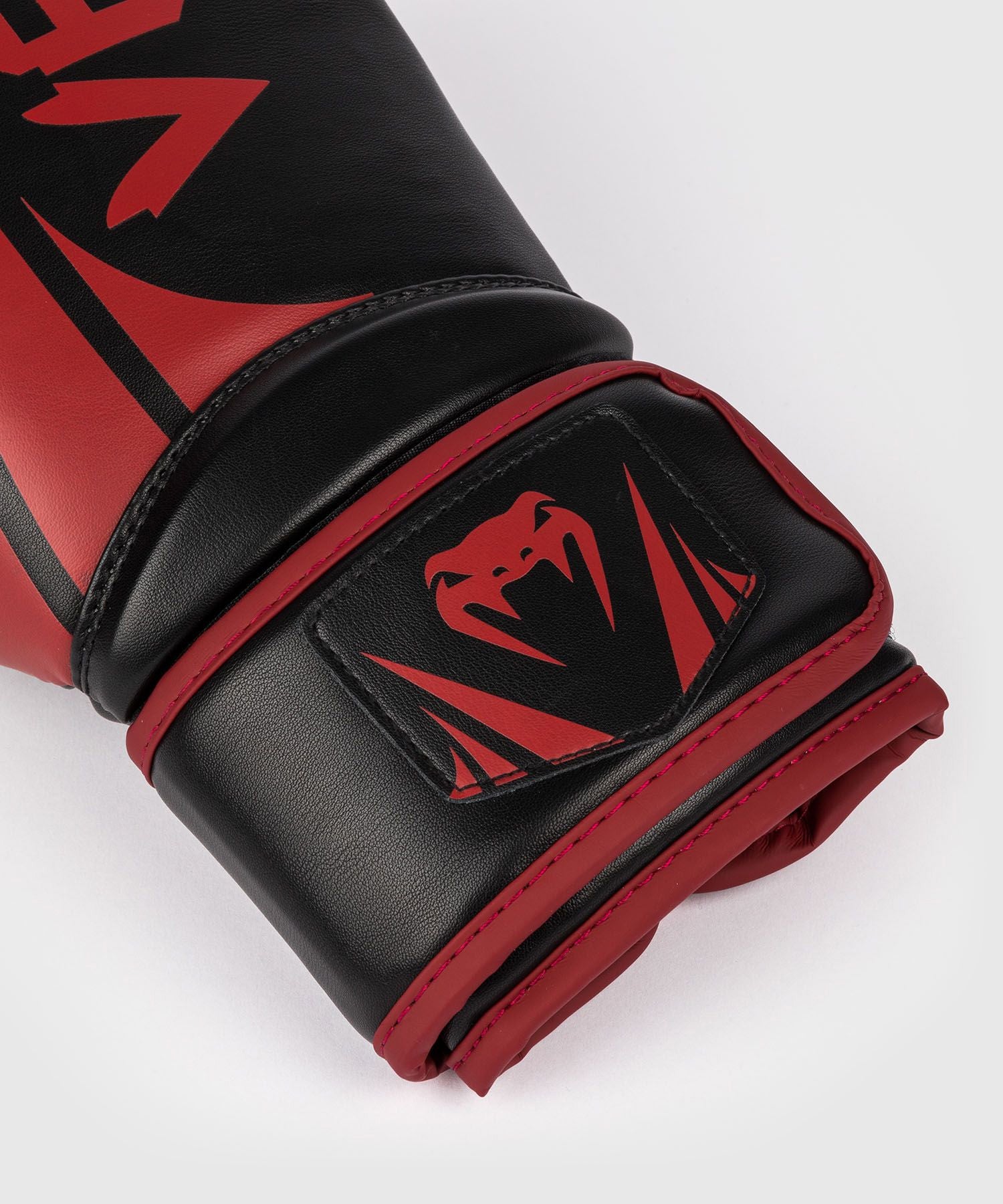 Venum Challenger 2.5 Boxing Gloves Black/Red - The Fight Club