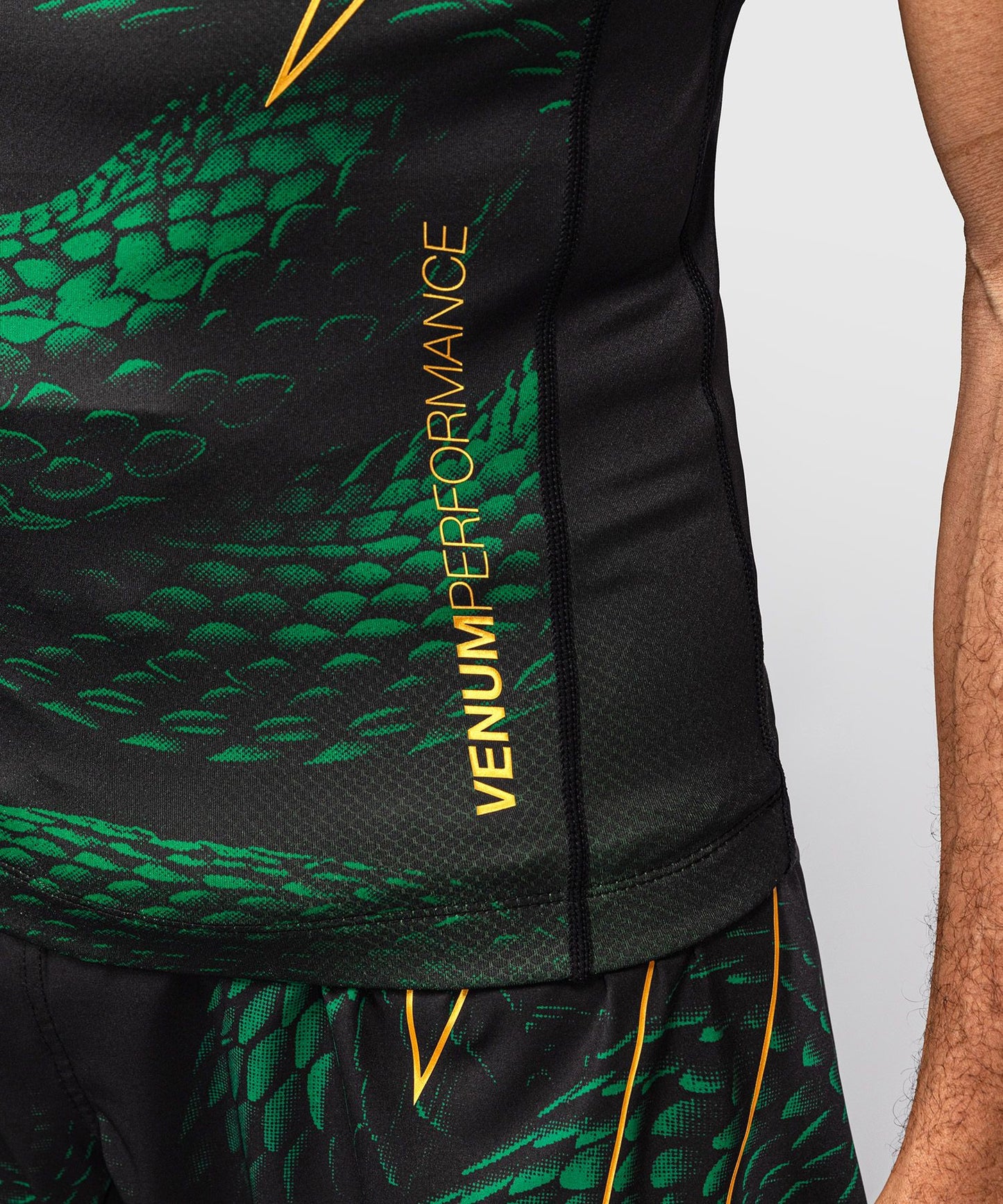 Venum Matupa Short Sleeve Rash Guard Black/Green/Gold - The Fight Club