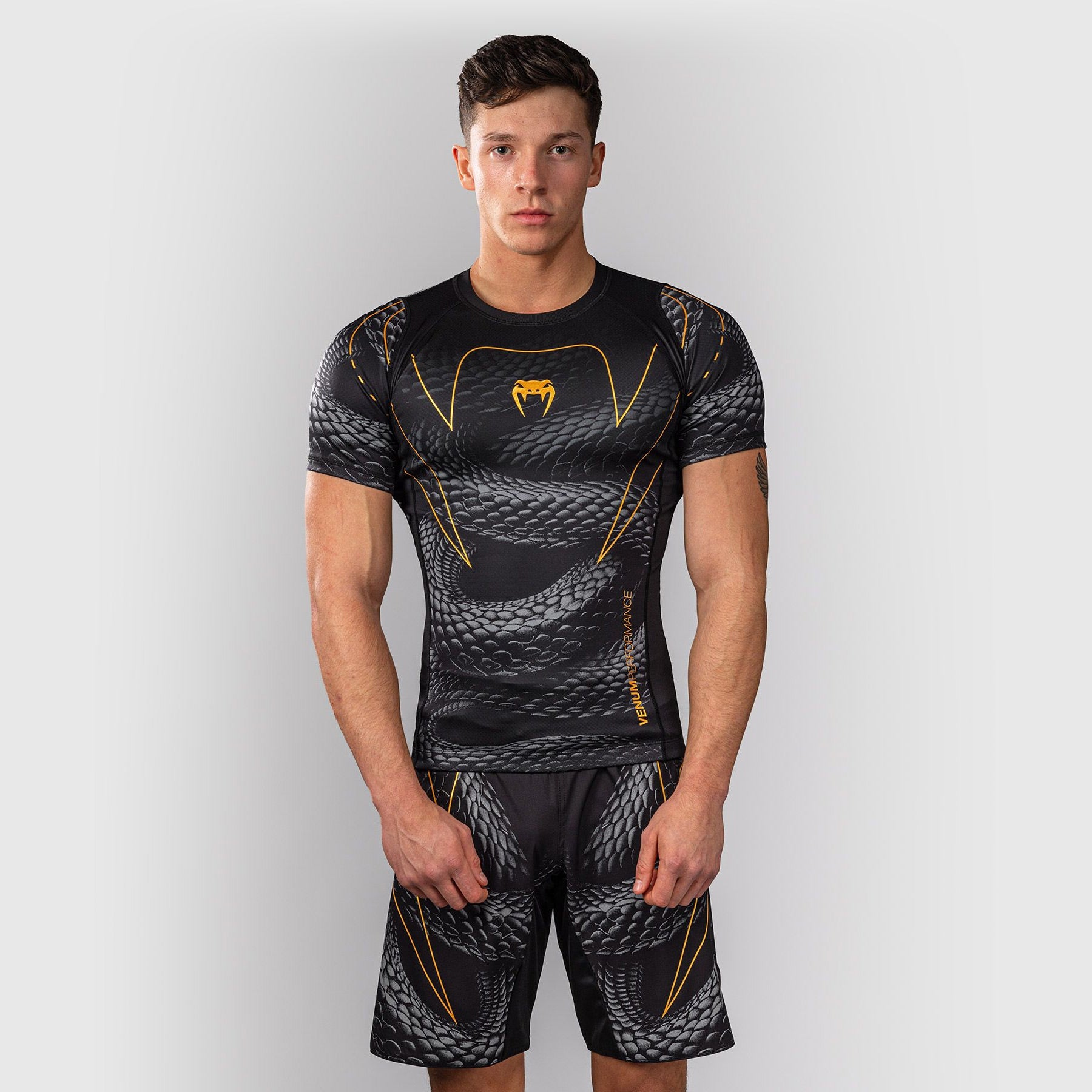 Venum Matupa Short Sleeve Rash Guard Black/Grey/Gold - The Fight Club