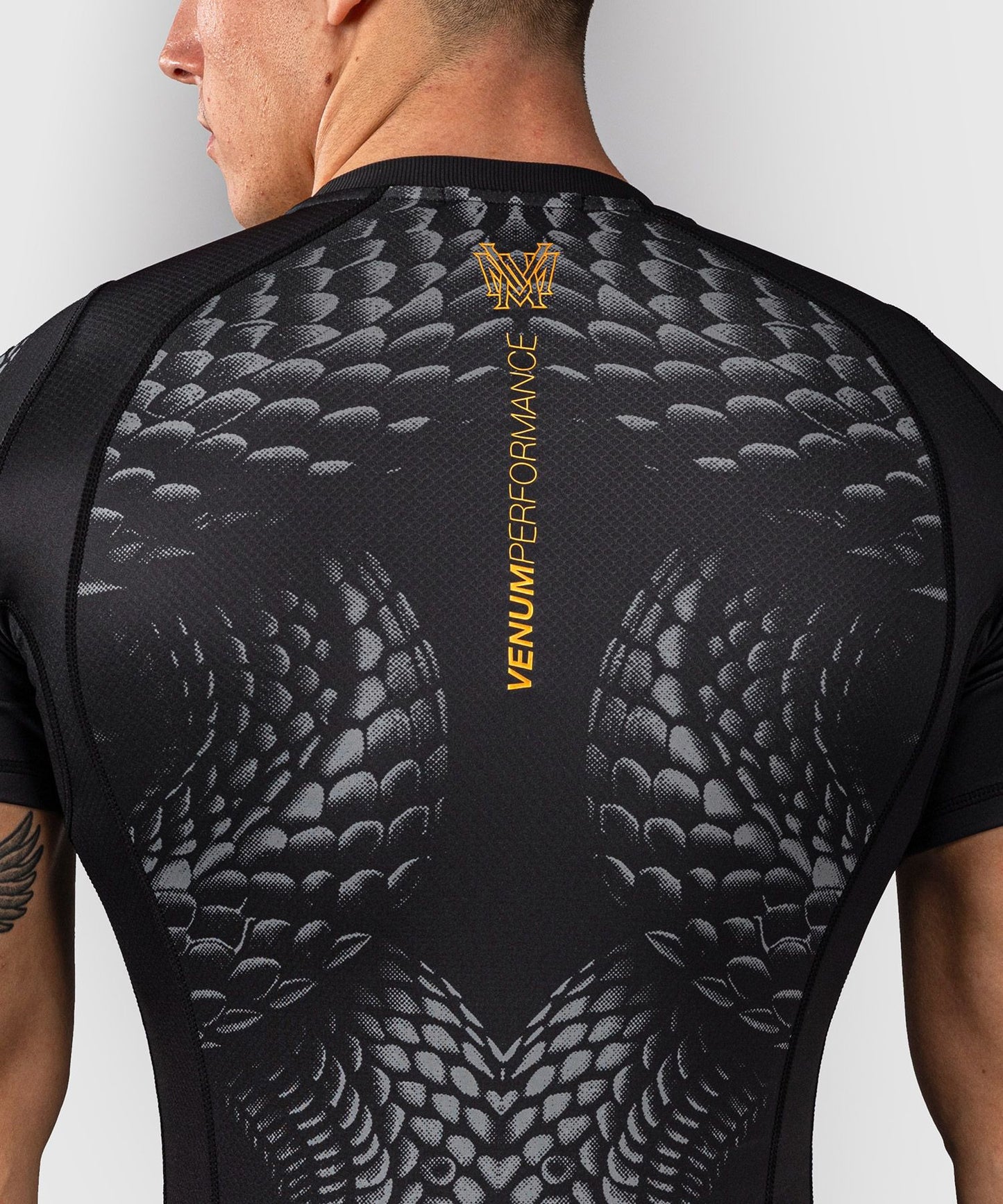 Venum Matupa Short Sleeve Rash Guard Black/Grey/Gold - The Fight Club