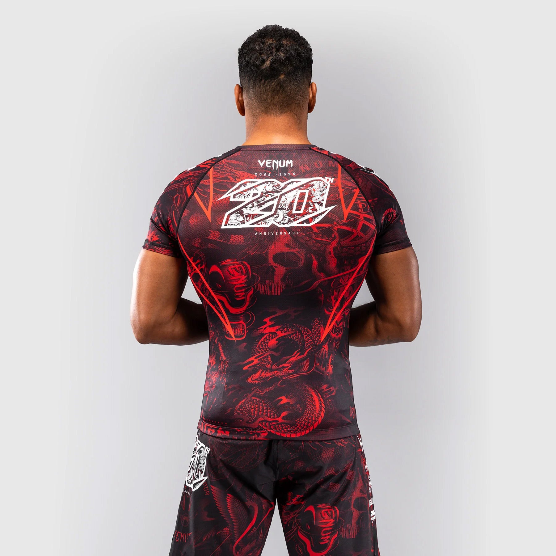 Venum 20th Anniversary Short Sleeve Rash Guard Black/Red - The Fight Club