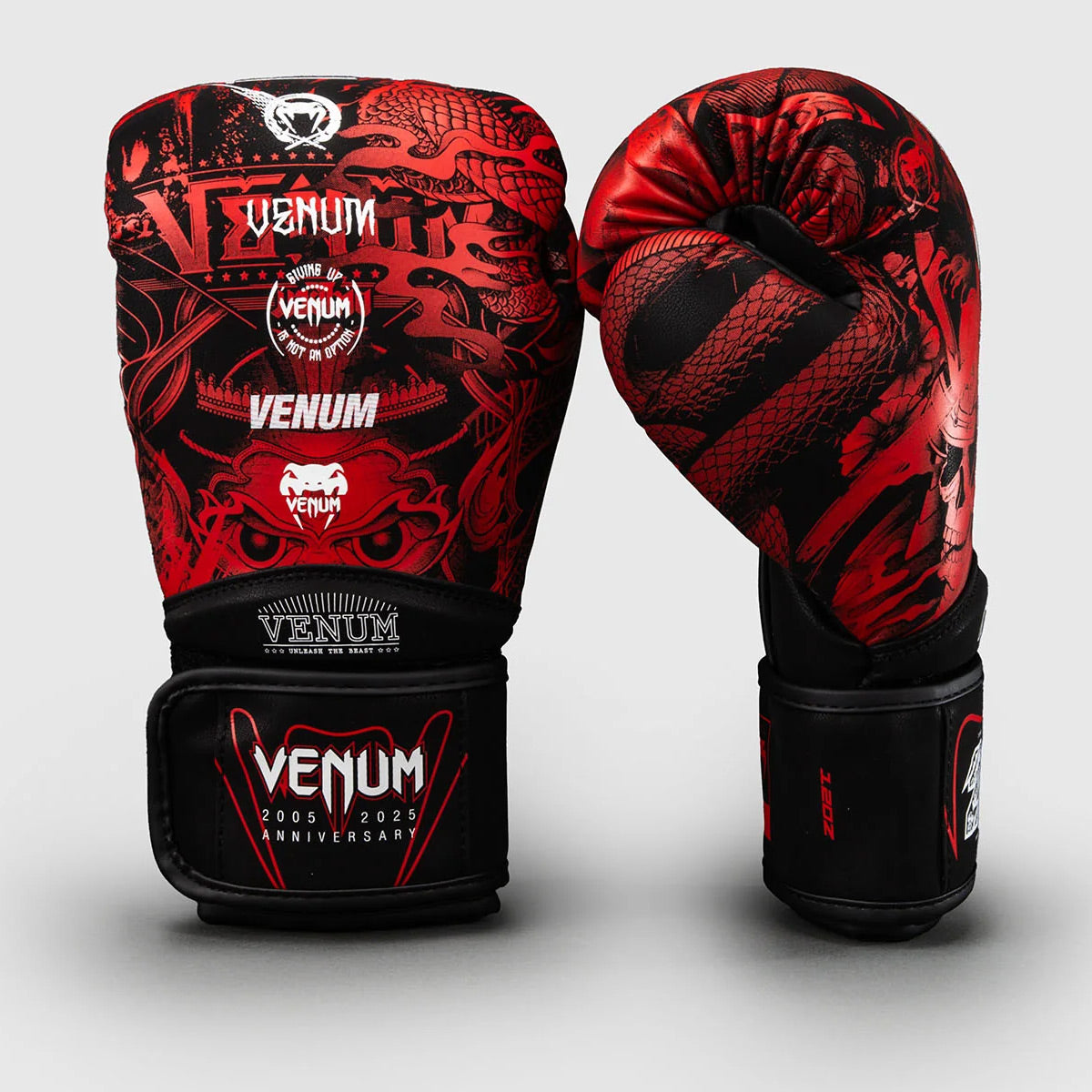Venum 20th Anniversary Boxing Gloves Black/Red - The Fight Club