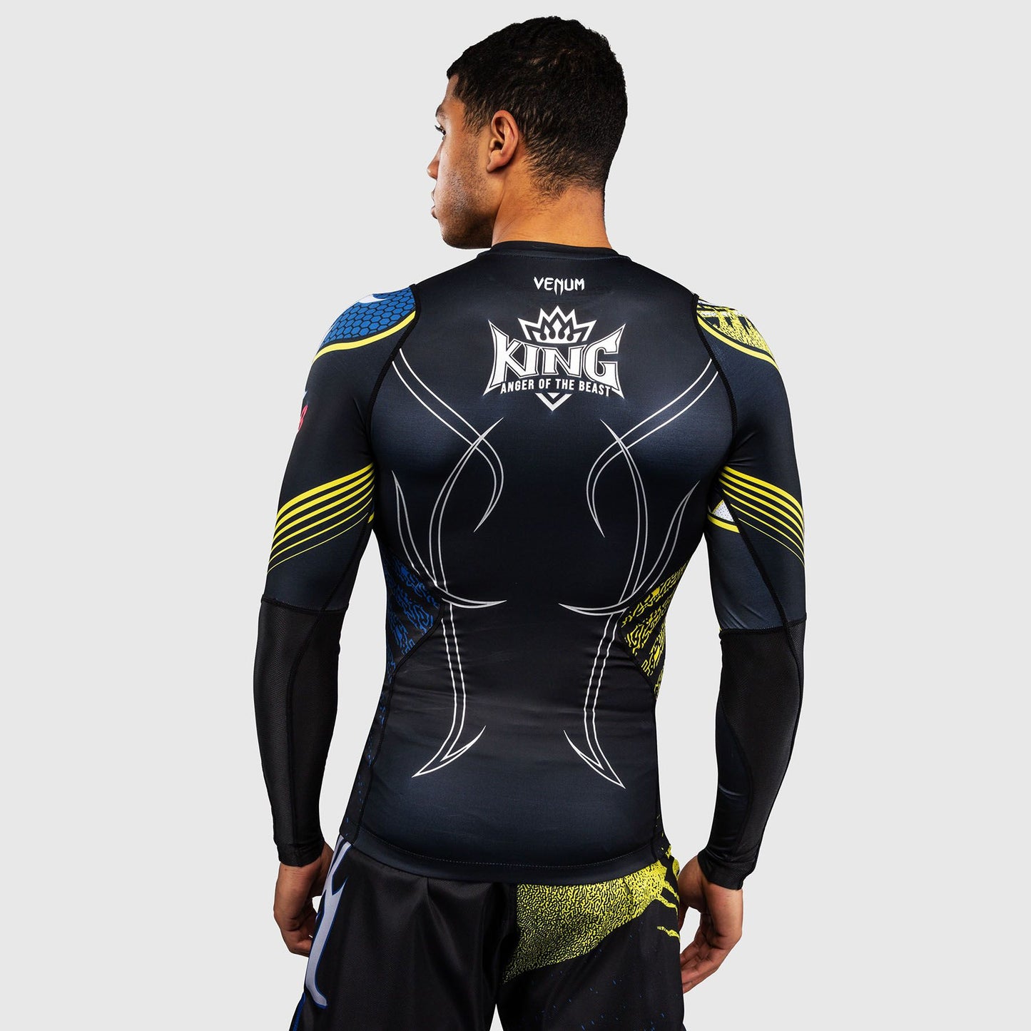 Venum x TEKKEN 8 Long Sleeve Rash Guard King Black/Yellow - The Fight Club