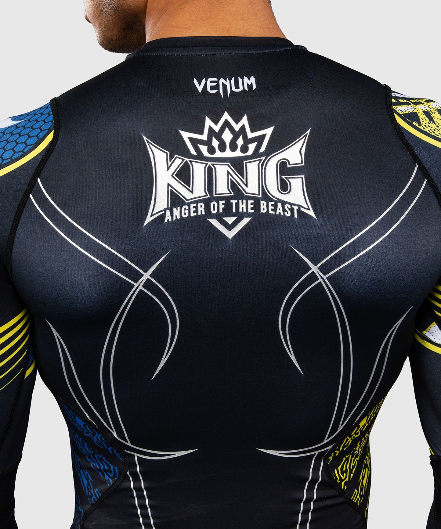Venum x TEKKEN 8 Long Sleeve Rash Guard King Black/Yellow - The Fight Club