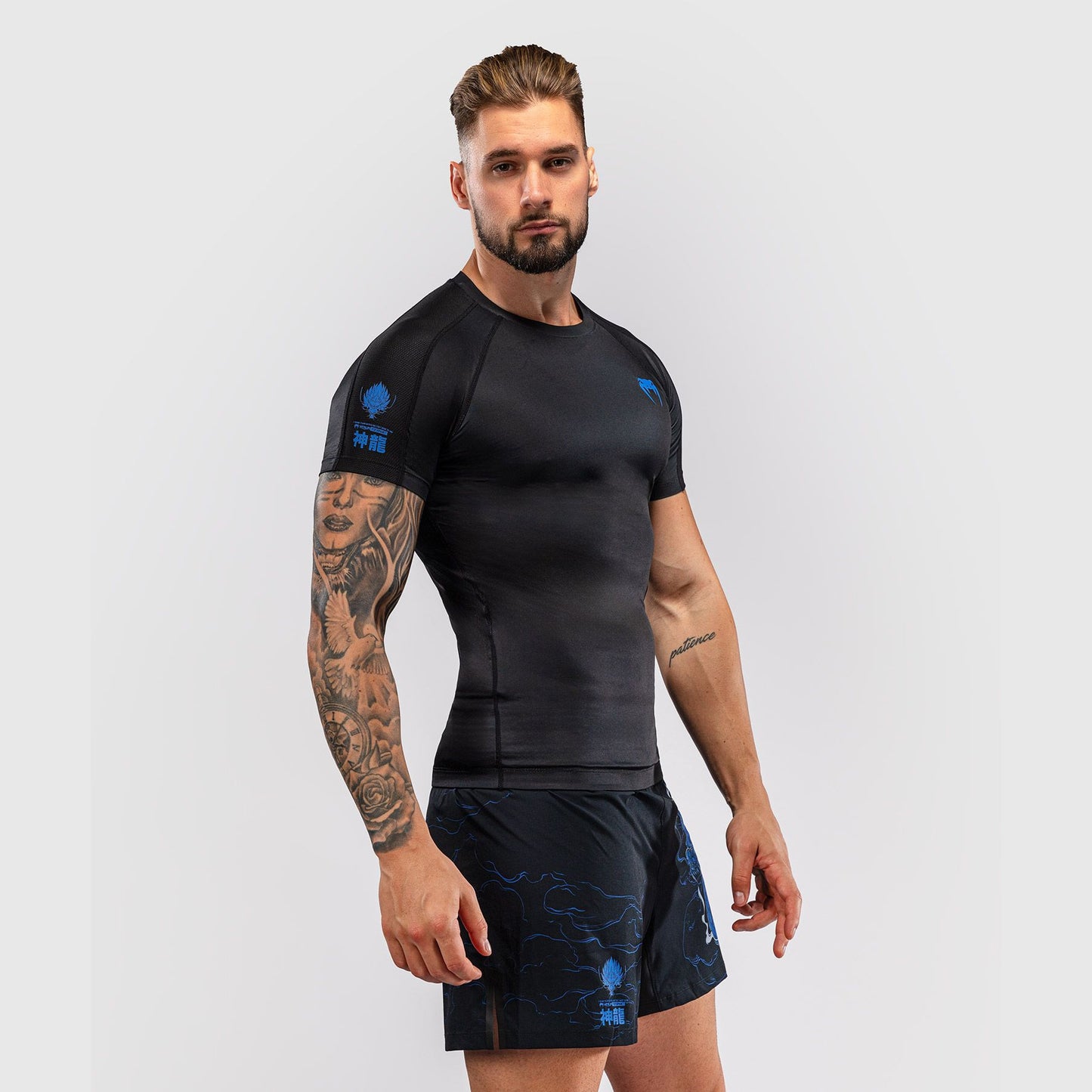 Venum Thunder Dragon Short Sleeves Rash Guard Black/Royal Blue - The Fight Club