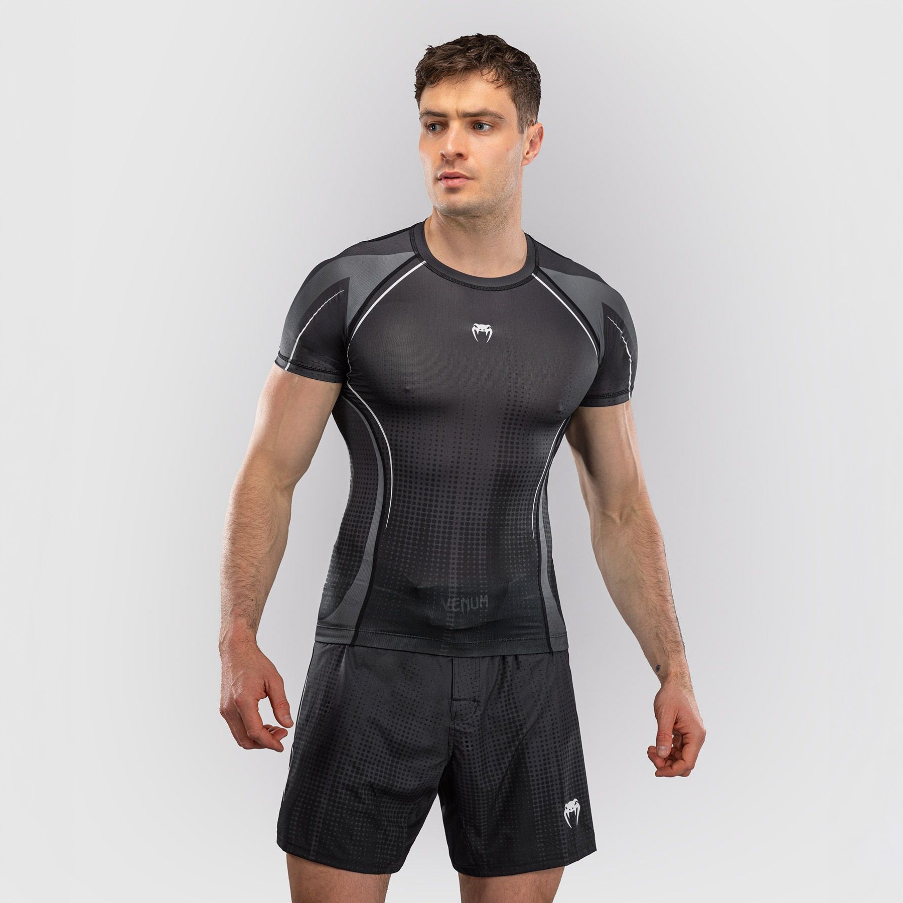 Venum Stealth Short Sleeve Rash Guard Black/White - The Fight Club