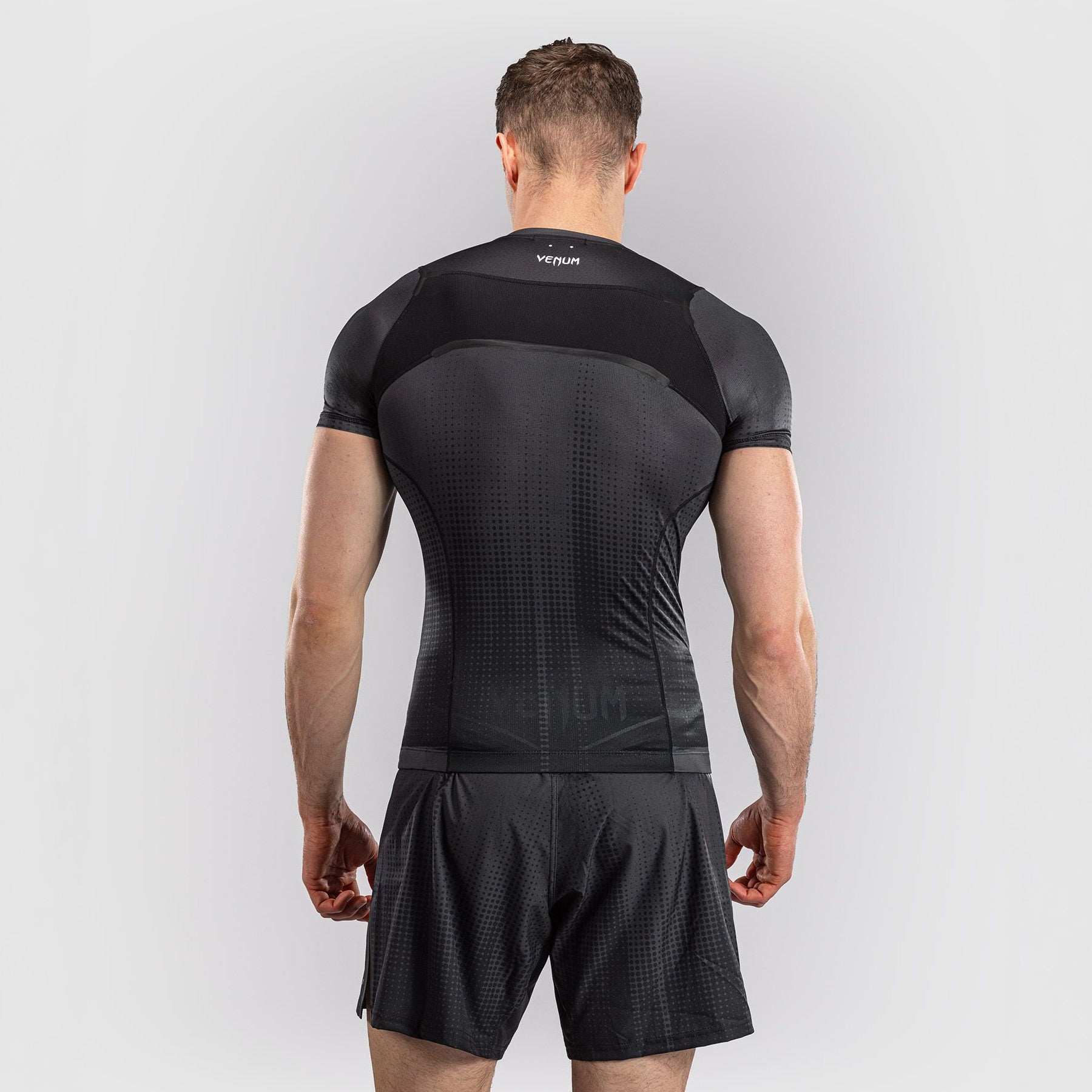 Venum Stealth Short Sleeve Rash Guard Black/White - The Fight Club