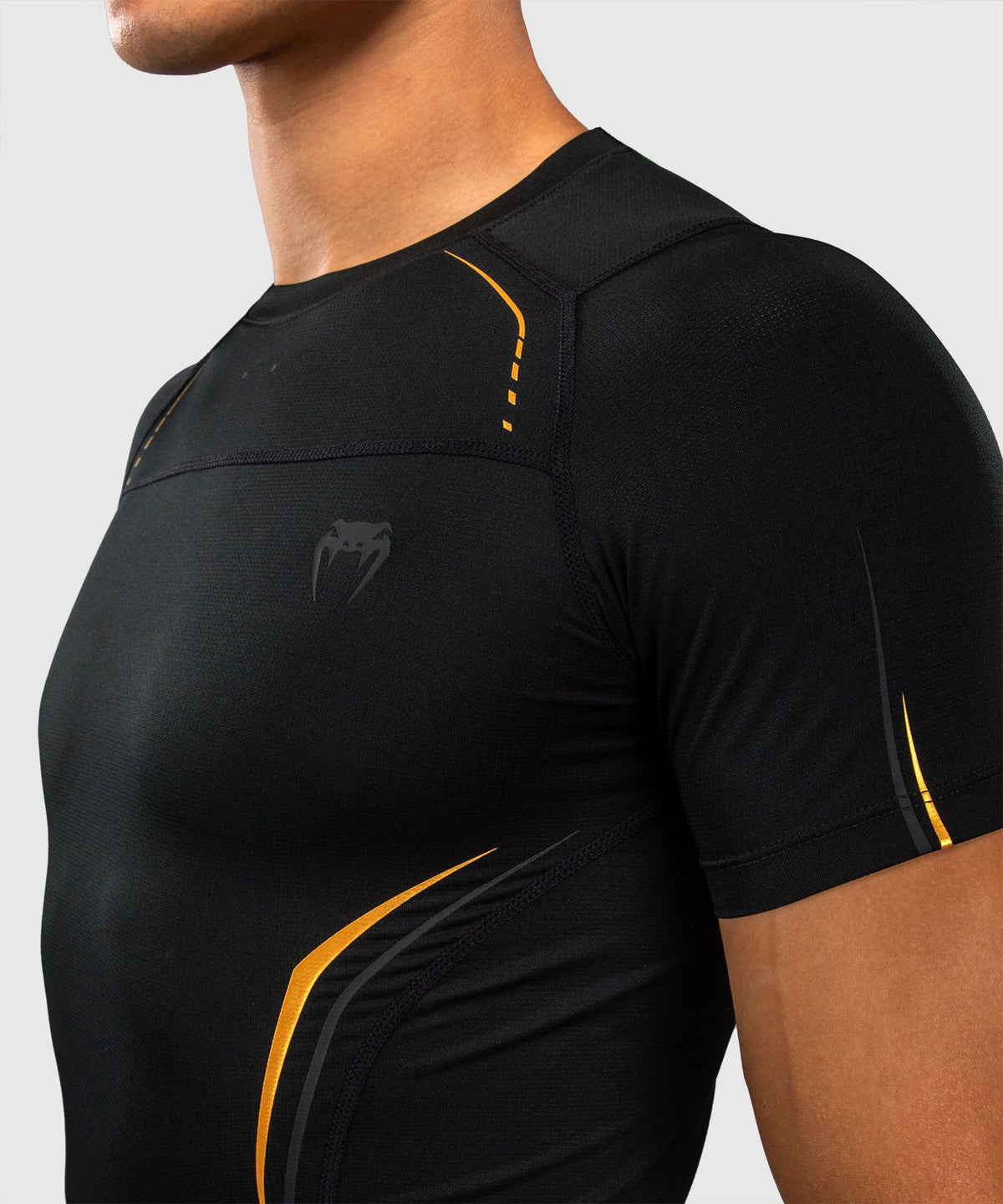 Venum G-Core Short Sleeve Rash Guard Black/Gold - The Fight Club
