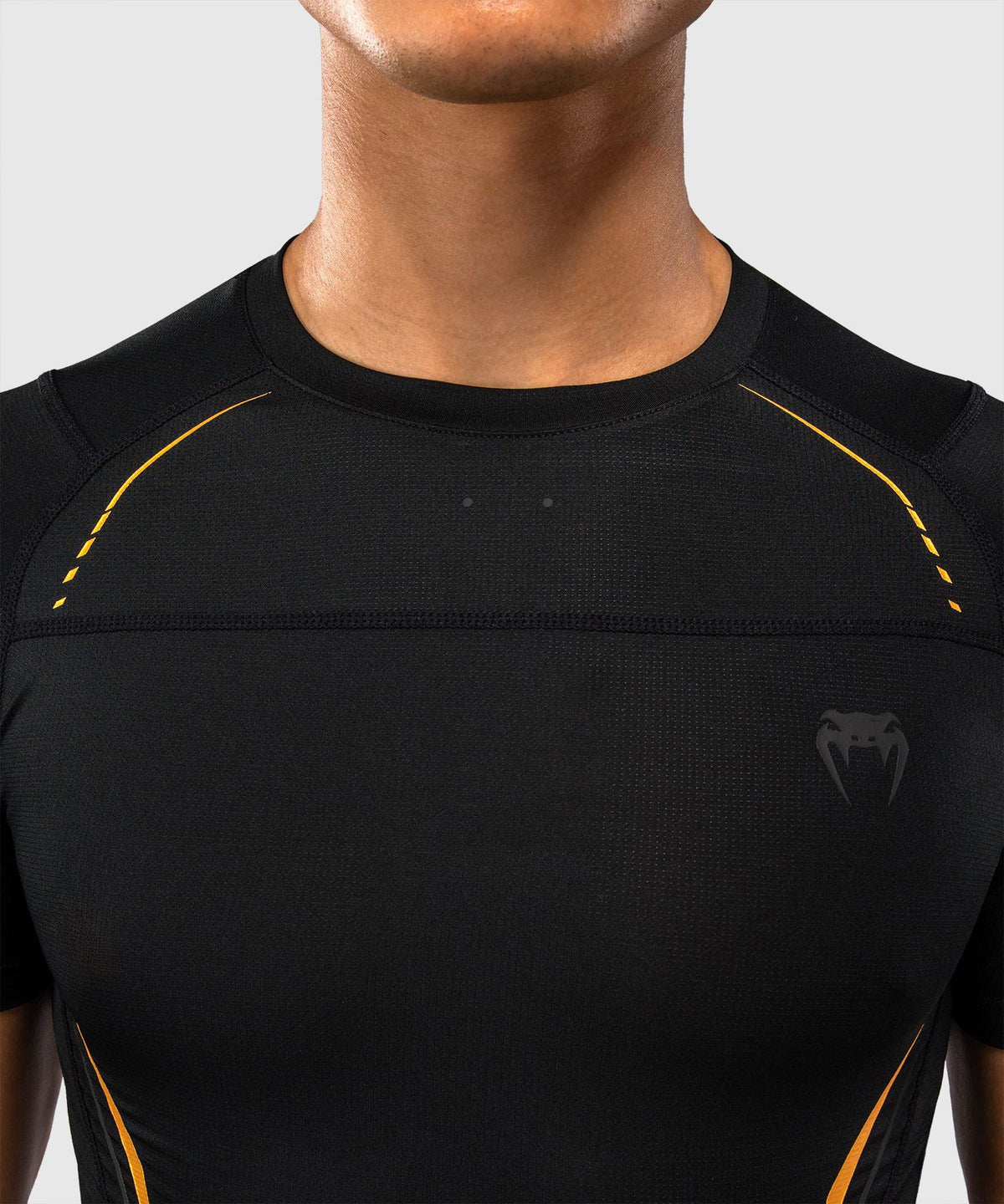 Venum G-Core Short Sleeve Rash Guard Black/Gold - The Fight Club