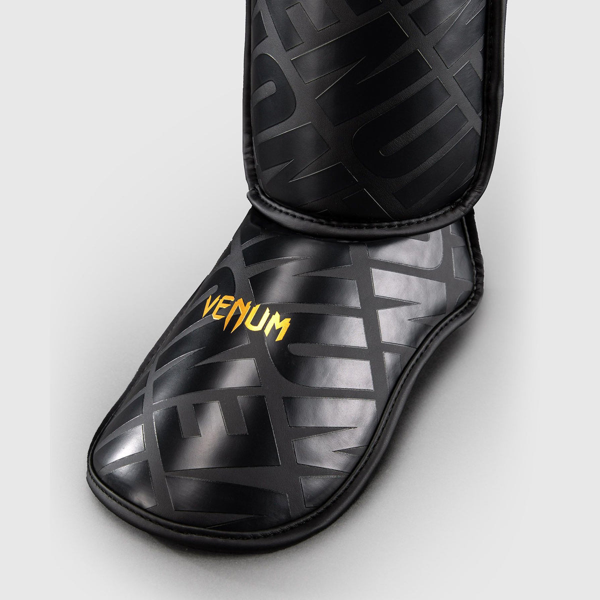Venum Contender 1.5 XT 3D Shin Guards Black/Gold - The Fight Club
