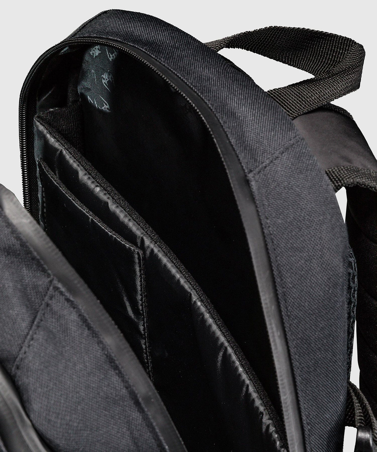 Venum Amazonia Reborn Back Pack Black/Green - The Fight Club