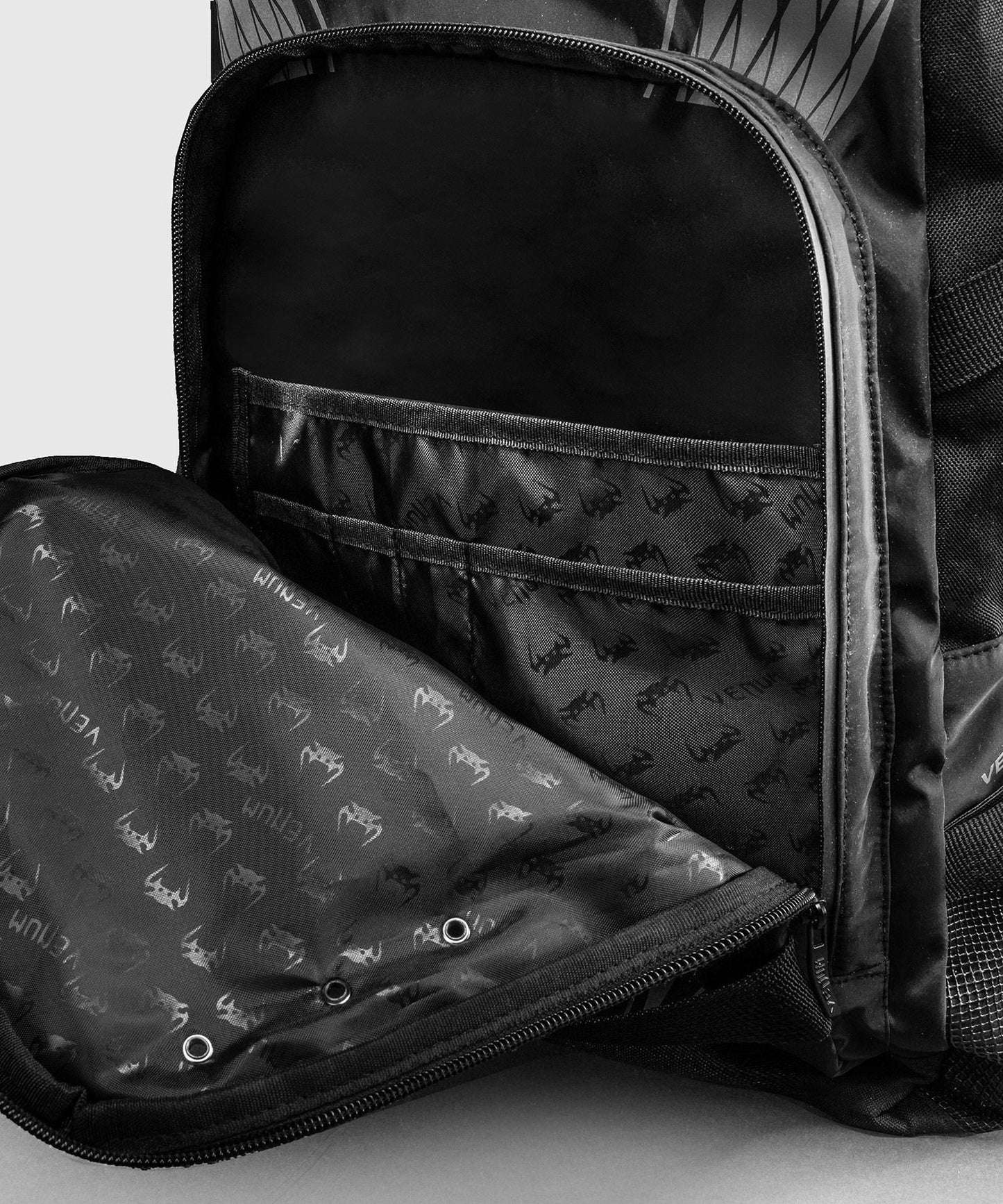Venum Amazonia Reborn Back Pack Black/Grey - The Fight Club