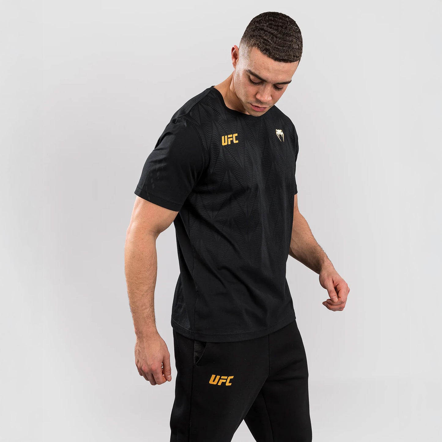 Venum Men's UFC Zenith by Venum Replica Champion T-Shirt - The Fight Club