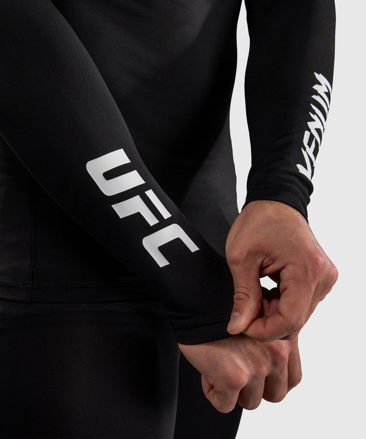 Venum UFC Unity Fight Week Long Sleeve Rash Guard Black/White - The Fight Club