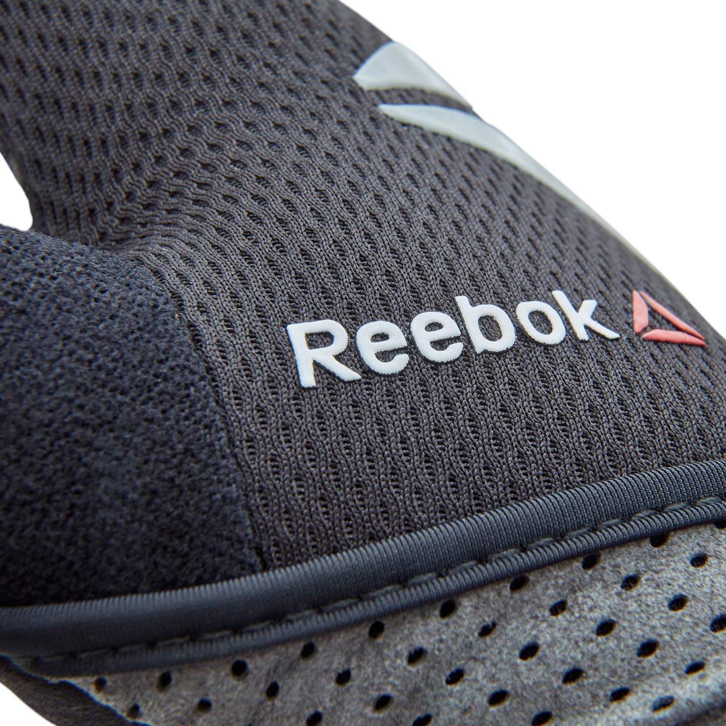 Reebok Training Gloves Small in Black - The Fight Club